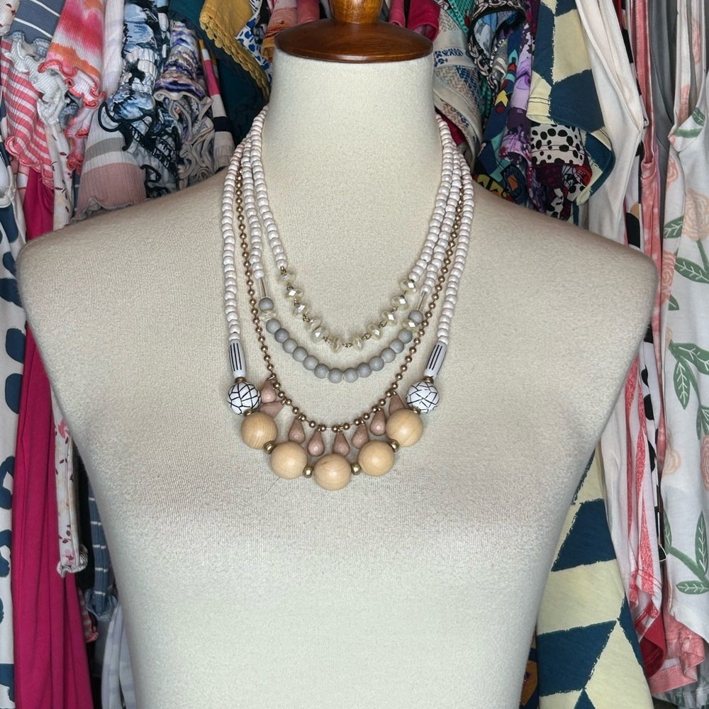 Plunder Elegant Multi-Strand Beaded Necklace - White and Gold